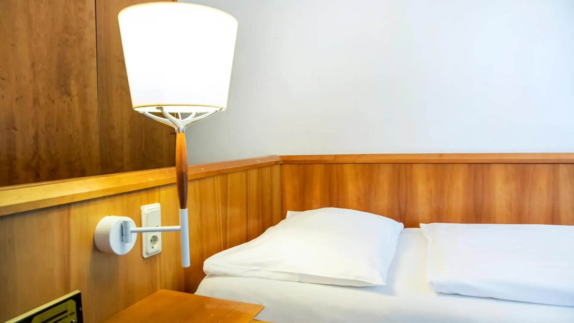 Hotel Roomingtons Karoli Waldkirchen