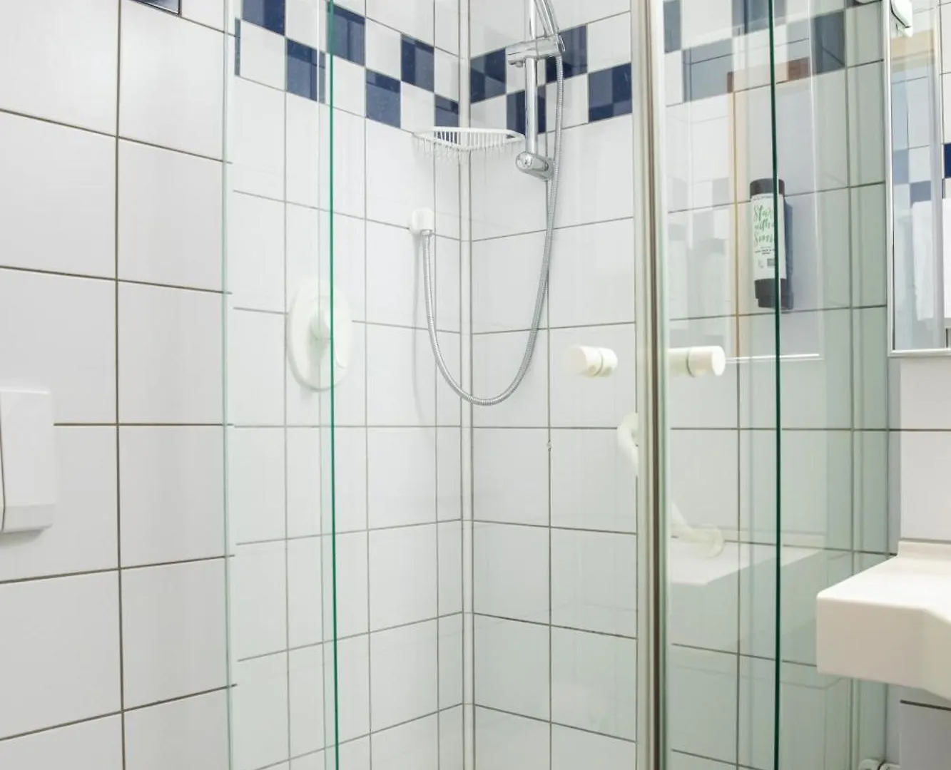 Roomingtons Karoli Waldkirchen